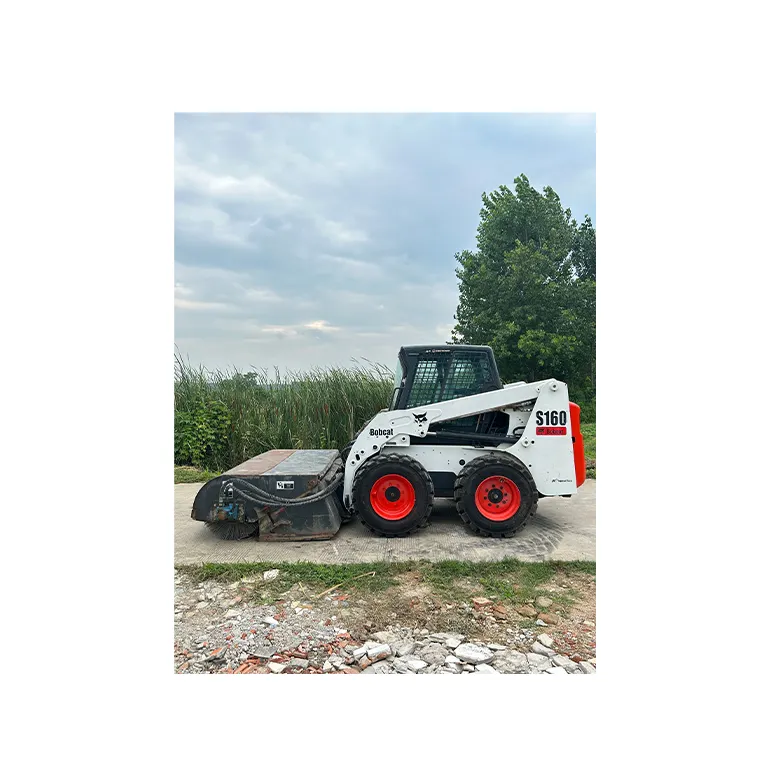 Carregadeira de esteira Bobcat S160 de 2,7 toneladas usada para uso em máquinas de esteira de alto custo e mini esteira de esteira