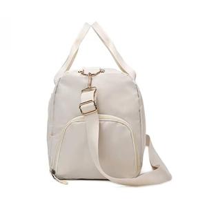 Mochila de gimnasio personalizada Material Oxford impermeable Weekender Bolsa de lona de viaje Uso multiusos - Product Image 2