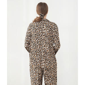 Ensemble de pyjama pour femmes en viscose de bambou, col à revers, boutons, vêtements de nuit ODM avec taille élastique et fermeture à cordon, taille XS - Product Image 6