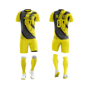 Ensemble d'uniformes de football au design optimal, unisexe, manches courtes, léger, séchage rapide, service OEM, impression de logo personnalisé, 100% polyester - Product Image 1