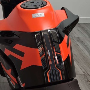 Protezione Serbatoio Moto 3D in Gel Autoadesiva su Misura, Impermeabile e Decorativa per KTM Duke 890 GP 2022-2023 - Product Image 3