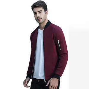Veste en satin équipement grec avec bouton avant personnalisé en gros bombardier lettres veste d'université veste en satin varsité hommes - Product Image 3