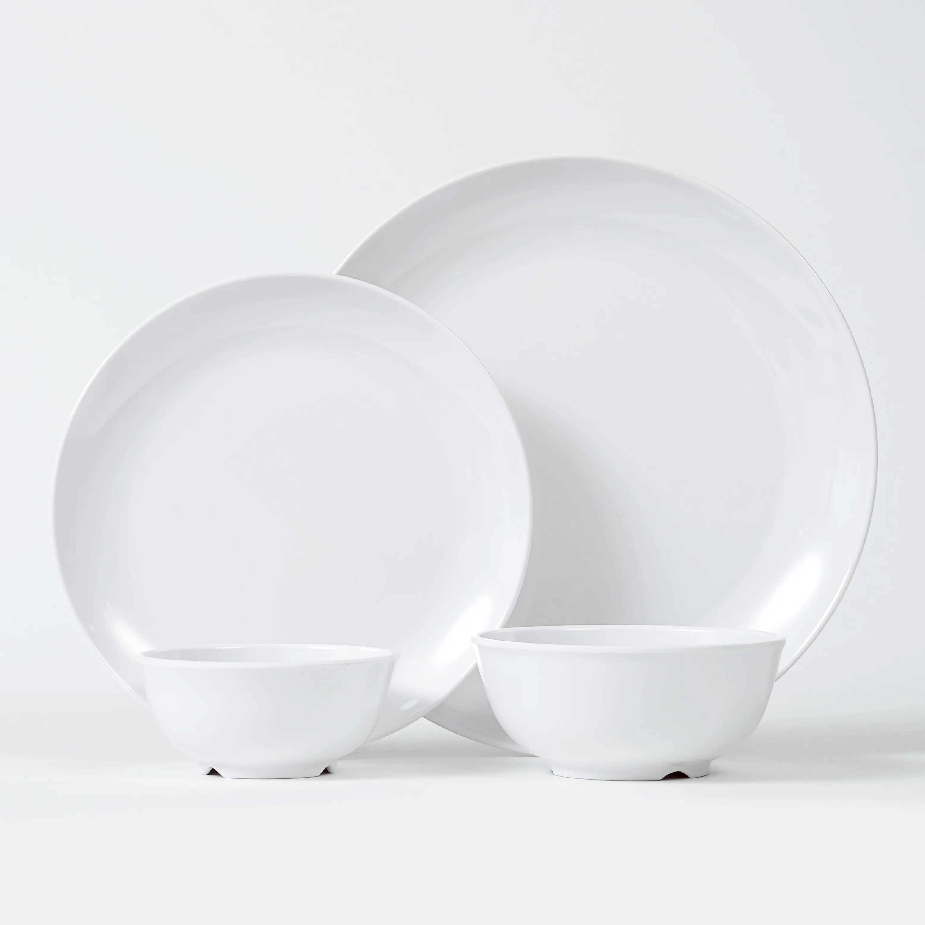 Assiette et bol ronds de couleur blanche classique ensembles 16 pièces ensemble de vaisselle en mélamine incassable au lave-vaisselle sans BPA
