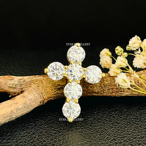 ทองแท้14K สำหรับทุกเพศ0.50 CT จี้เพชรแบบไขว้ประดับเพชรแบบไม่มีโซ่ - Product Image 3