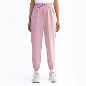 Nueva llegada precios al por mayor personalizados moda mujeres Joggers ligero y elegante mujeres Joggers para adultos - Product Image 1