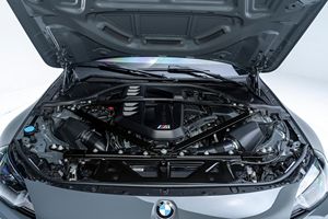 บีเอ็มดับเบิลยู เอ็ม2 ปี 2025 สภาพใช้งานมาแล้ว เกียร์ธรรมดา 6 สปีด 473 แรงม้า เครื่องยนต์ 6 สูบ ทวินเทอร์โบ สีเทอร์โบเทเลสโต้ เพิร์ล เมทัลลิก - Product Image 6