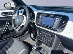 USADO EN EXCELENTES CONDICIONES, B-EETLE 2015 BLANCO, 1197CCM, CABRIOLET, MANOS LIBRES, 4X2, 105HP, TRANSMISIÓN MANUAL, SENSOR DE LUZ - Product Image 2