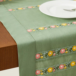 Camino de mesa hecho a mano cómoda bufanda Rectangular Casa de Campo caminos de mesa para decoración del hogar fiesta de vacaciones OEM hecho en Vie - Product Image 4