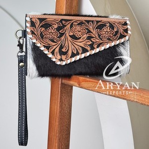 Vente en gros d'enveloppe de luxe en cuir repoussé à la main portefeuille pour femmes pochette polyvalente en cuir de vache véritable de haute qualité - Product Image 1