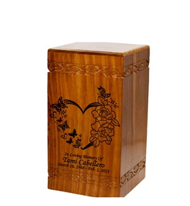 Urna de cremación de madera de mariposa Urna funeraria humana de gran tamaño con personalización (corazón y rosa) - Product Image 2
