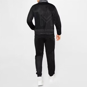 Best Quality Eco-Friendly 100% Polyester Men TrackSuit Set Breathable Windproof <b>Plus</b> <b>Size</b> Lightweight Quick Dry Anti-Bacterial - Product Image 4
