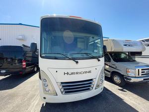 ขายส่งรถบ้านมือสองปี 2022 รุ่น T-h-o-r H-u-r-r-i-c-a-n-e 34J จากโรงงานโดยตรง - Product Image 6