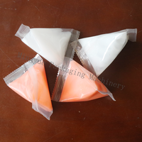 Machine de remplissage et de scellage automatique de sachets de liquides (crème corporelle, shampoing, boissons, produits chimiques) de 25 ml, haute précision, avec PLC