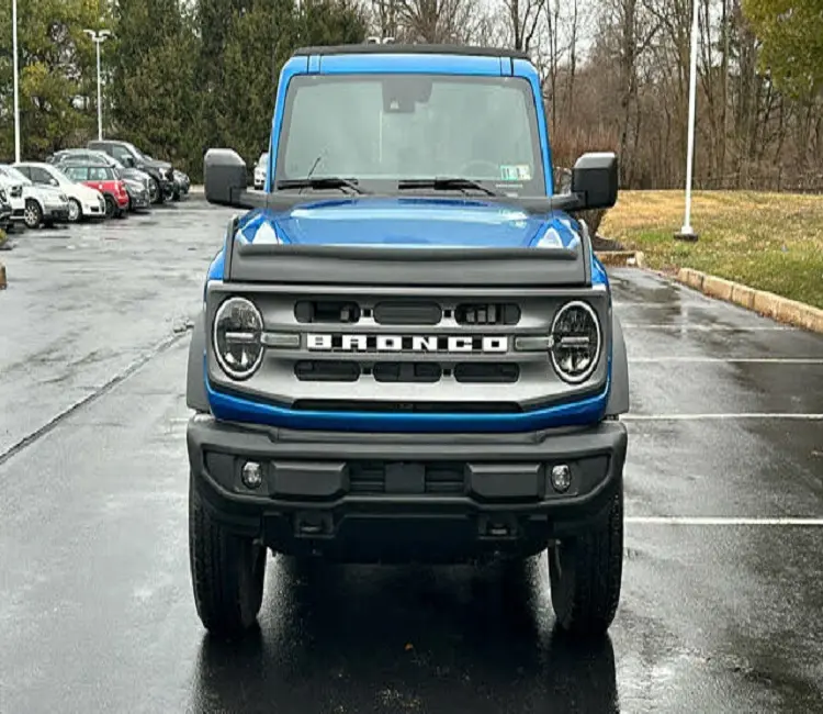 2023 F O R D Bronco Big Bend 4-Door 4WD Automatic Transmission in Automobiles Low Mileage Door to Door Delivery Used Car in USA