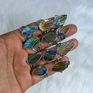 Hermosa calidad Multi labradorita hoja anillos calidad plata joyería suministro para bodas a granel venta al por mayor venta al por menor Collet joyería - Product Image 4