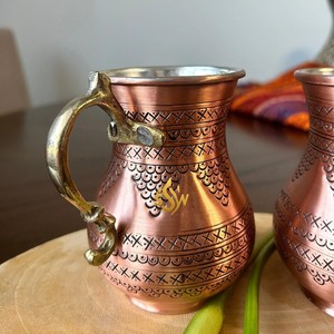 Latest Design Antique Embossed Metal Copper <b>Mug</b> <b>With</b> Brass <b>Handle</b> Moscow Mule <b>Mug</b> Made of Pure Copper Affordable Wholesale Price - Product Image 2