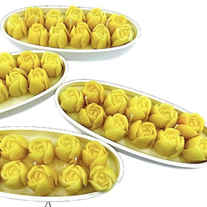 Bougie décorative parfumée de luxe en cire de soja, forme ronde, mélange premium, festive, Diwali, Ramadan, Pâques, arôme luxueux, élégante - Product Image 1