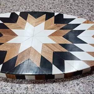 Planche à fromage et à découper rectangulaire en bois d'acacia de qualité supérieure avec incrustations artistiques pour cuisines et restaurants modernes, articles de cuisine - Product Image 1