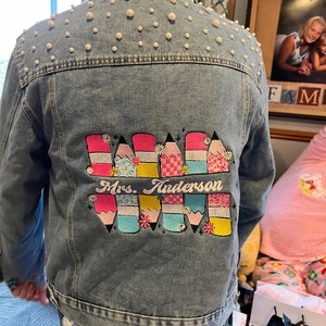 Veste en jean délavée à l'acide pour femmes, style vintage, veste d'extérieur décontractée coupe ajustée - Product Image 3