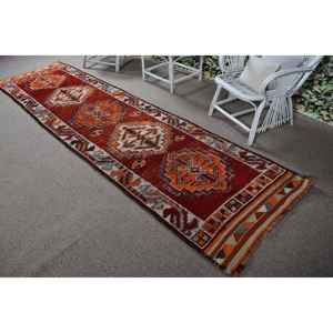 Alfombra Turca de Lana Vintage con Borde Rojo, 3.1x11.5 pies - Product Image 4