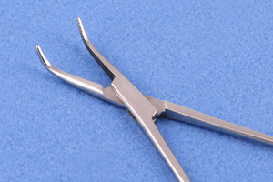 คีมผ่าตัดและรัดสายเลือดสแตนเลส คุณภาพเยี่ยม คีมโอเวอร์โฮลท์ ไกเซนดอร์เฟอร์ คีมห้ามเลือด - Product Image 2