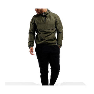 Chaqueta Cortavientos de Sublimación Personalizada de Alta Calidad, Chaqueta Cortavientos Verde Militar, Chaqueta Cortavientos con Capucha y Estampado de Camuflaje - Product Image 3