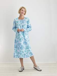 Batas de Paciente Cómodas y de Alta Calidad con Telas Suaves, Opciones Personalizables, Uso Hospitalario - Product Image 5