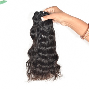 Vente en gros de cuticules alignées de qualité supérieure, cheveux vierges non transformés, en lot de couleur noire, ondulés, cheveux humains vietnamiens - Product Image 2
