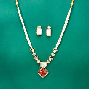 Grossistes de bijoux de mode artificiels en Inde Colliers de fiançailles en laiton plaqué or pour femmes mignonnes Longueur réglable - Product Image 6