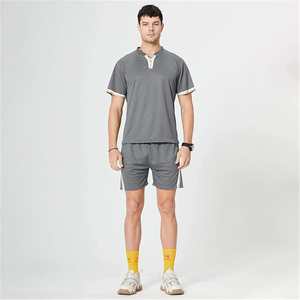 Venta al por mayor de pantalones cortos de motorista de alta calidad para hombre, pantalones cortos elásticos para correr, conjuntos de camisetas coloridas - Product Image 3