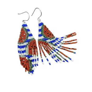 Pendientes de cuentas bordadas hechos a mano Personalizar completamente por MD handcraft - Product Image 1