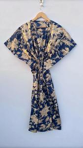 Caftan à fleurs indiennes en coton fait à la main longue robe Caftan pour les mamans couverture de plage et vêtements de nuit décontracté Maxi caftan robe - Product Image 4