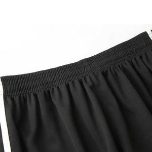 Qualité supérieure Conception personnalisée Maillots de football pour garçons Prix de gros Fabriqué en usine Formation d'équipe Sport Uniforme de football - Product Image 4