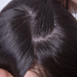 Venta al por mayor: Topper de cabello 4x4 con base de seda y trama trasera, indetectable, transpirable, listo para enviar, para mujeres con cabello fino, OEM personalizado. - Product Image 6