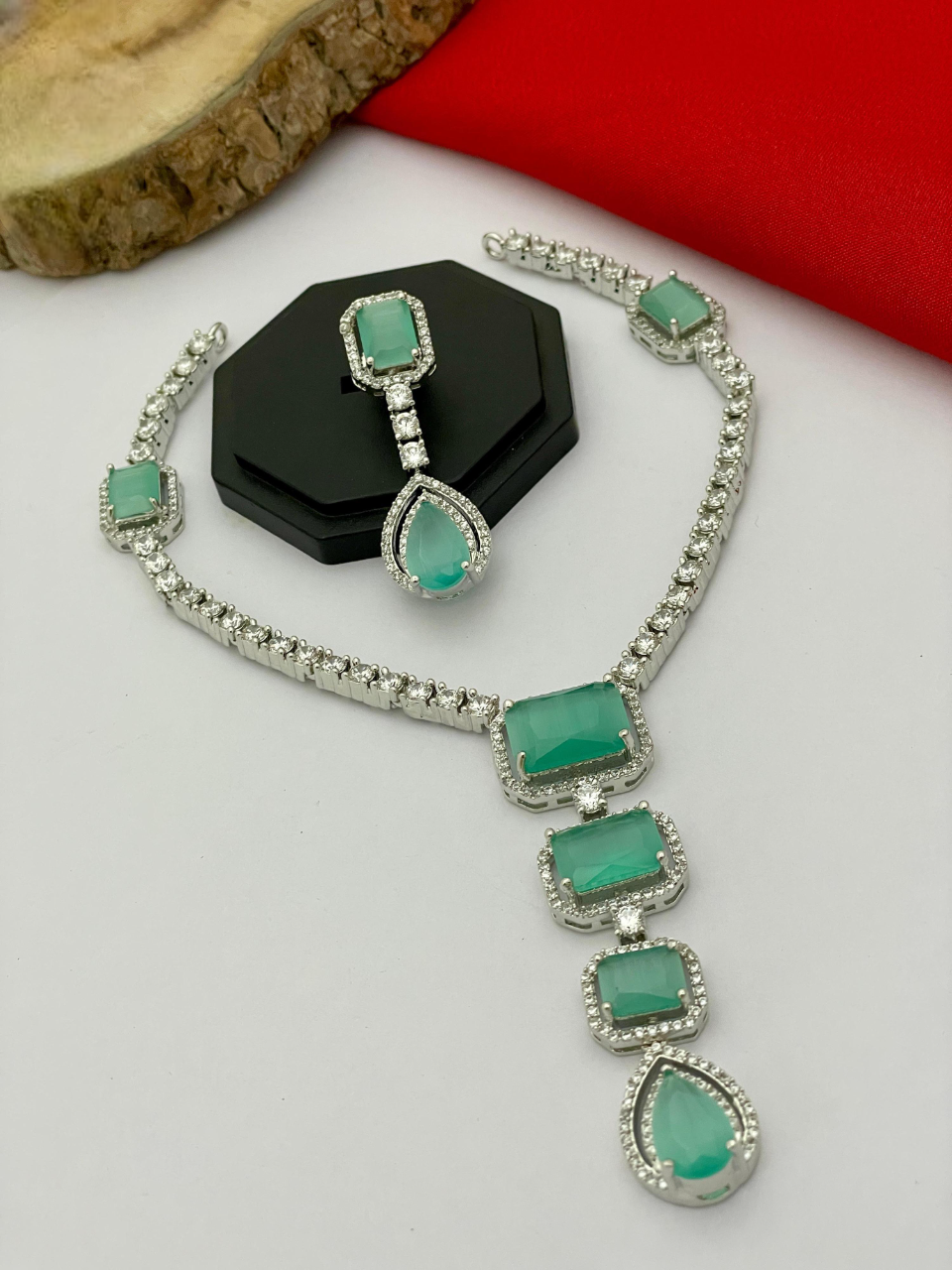 สีมินต์