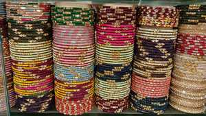 Modern Traditional Design <b>Bangles</b> with Kundan Stone Work Beautiful Pearl Main Stone for Bridal Festive Wear Made from Zinc Alloy - Product Image 2