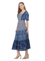 Robe midi décontractée pour femme Sati Factory, 100% coton, écologique, à fleurs, col carré, manches bouffantes, bleu et blanc, à volants