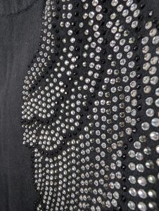 โรงงานผู้ผลิตเสื้อฮู้ดดี้ผู้ชายแบบซิป OEM รุ่น Autumn ตกแต่งหมุด คุณภาพสูง ผ้าคอตตอนหนา 400 กรัม ทรงโอเวอร์ไซส์ เป็นมิตรกับสิ่งแวดล้อม รับผลิตแบรนด์ตามสั่ง - Product Image 4