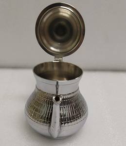 กาน้ำชาทองเหลืองแบบคลาสสิกสำหรับบ้านโรงแรมเครื่องครัวเสิร์ฟกาน้ำชาชุบเงินตกแต่งหม้อต้มชาและกาแฟทองเหลืองขนาดพิเศษ - Product Image 4