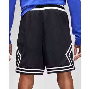 Nouvel arrivage de shorts unis décontractés légers 210 g/m² pour hommes de haute qualité avec poches et décoration en pur coton 100% - Product Image 2