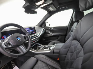 Producto original usado: B-M-W X5 xDrive40i AWD 2025 de segunda mano - Product Image 4