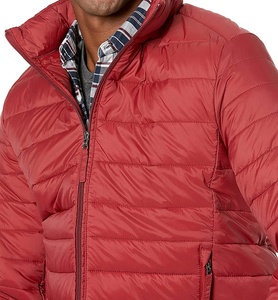 Chaquetas acolchadas rellenas de poliéster para hombre con capucha frontal de camuflaje resistente al agua y ligeras de gran tamaño con logotipo personalizado al por mayor - Product Image 2