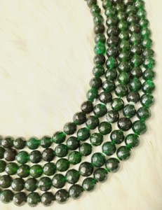 Cuentas de Jade Verde Natural de Grado AAA Premium, Facetadas, de 14 Pulgadas de Largo, de Maharashtra, India, que Favorecen la Emocionalidad - Product Image 4