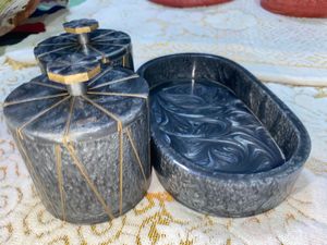 100% ชุดโถ2ใบพร้อมถาดเรซินสำหรับตกแต่งสีดำ - Product Image 2