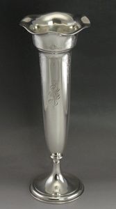 Florero de aluminio para Decoración de mesa de hotel, jarrón decorativo de boda con diseño diferente - Product Image 3