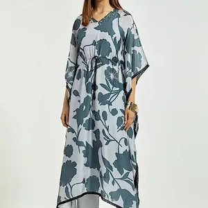 महिलाओं के लिए नया आगमन सूती कपड़ा पुष्प मुद्रित ग्रे बेम्बर्ग मॉडल और अलंकरण पुष्प और काफ्तान कुर्ता