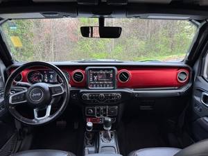 Jeep Gladiator Rubicon Hard Top Eco-Diesel Transmission Automatique V8 Cylindres 2021 - Product Image 2