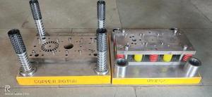 Juego de troqueles y moldes de pilares personalizables con pilares y casquillos guía para una alineación precisa del troquel en la herramienta disponible para la venta - Product Image 3