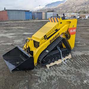 รถตักดินประสิทธิภาพสูง SCL850 มินิสกิดสเตียร์ - Product Image 6