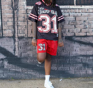 ชุดเสื้อเจอร์ซีย์อเมริกันฟุตบอลเยาวชนอเมริกันฟุตบอลสไตล์สตรีทพิมพ์ลายได้ตามต้องการชุดเสื้อเจอร์ซีย์ฟุตบอลอเมริกันผ้าฝ้ายและกางเกงขาสั้นระบายอากาศได้ดี - Product Image 1